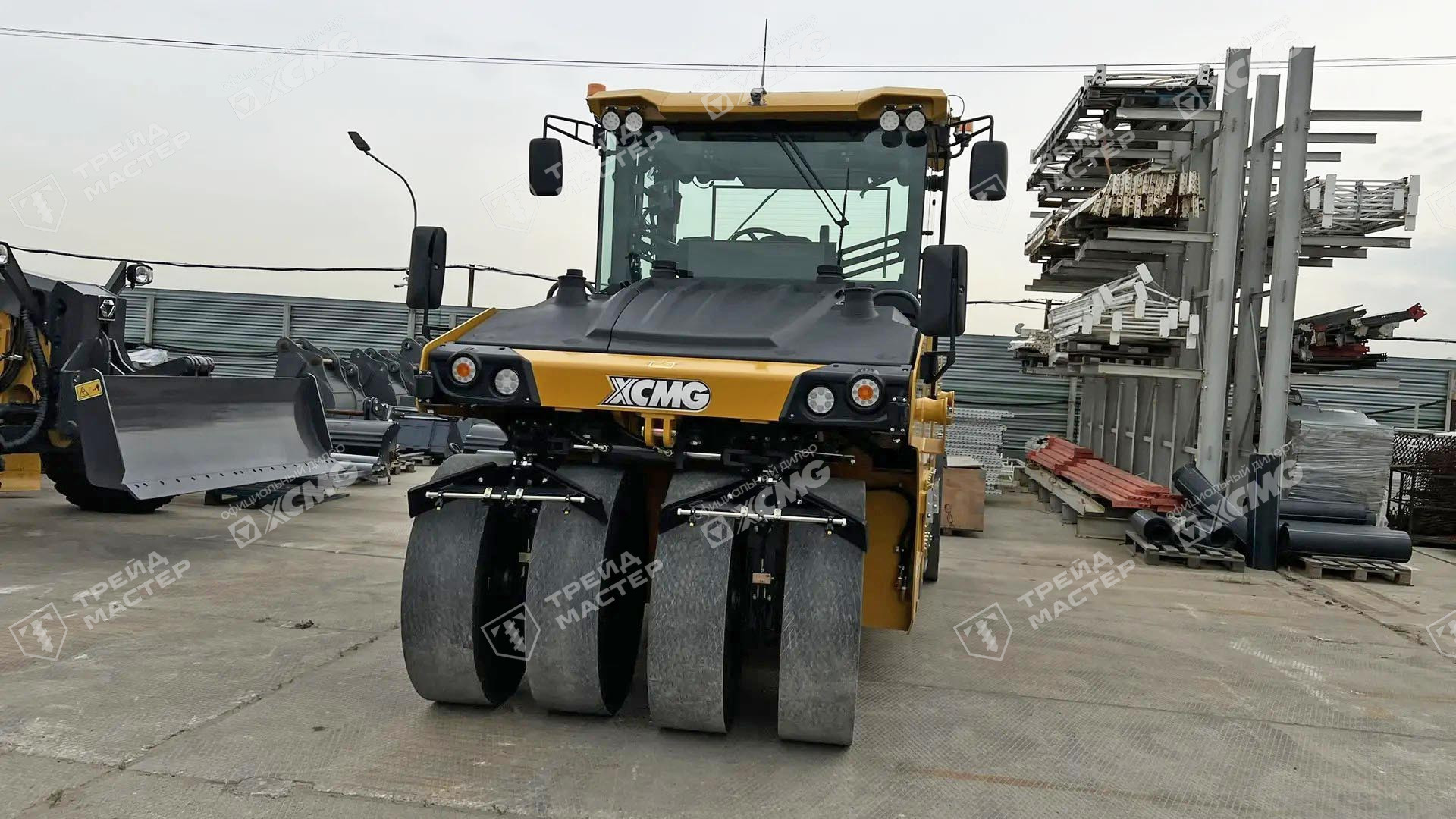 Пневмоколёсный каток XCMG XP165S
