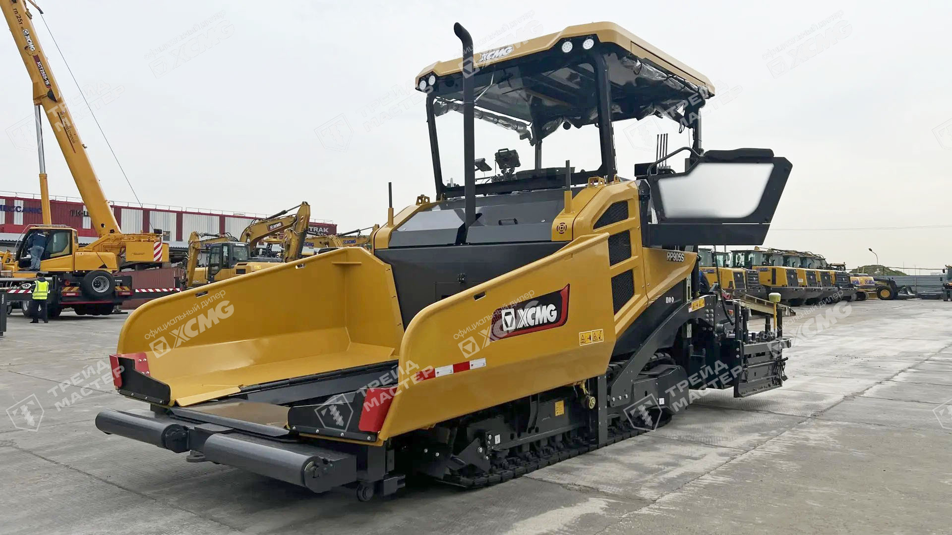 Асфальтоукладчик XCMG RP905S (E500B)