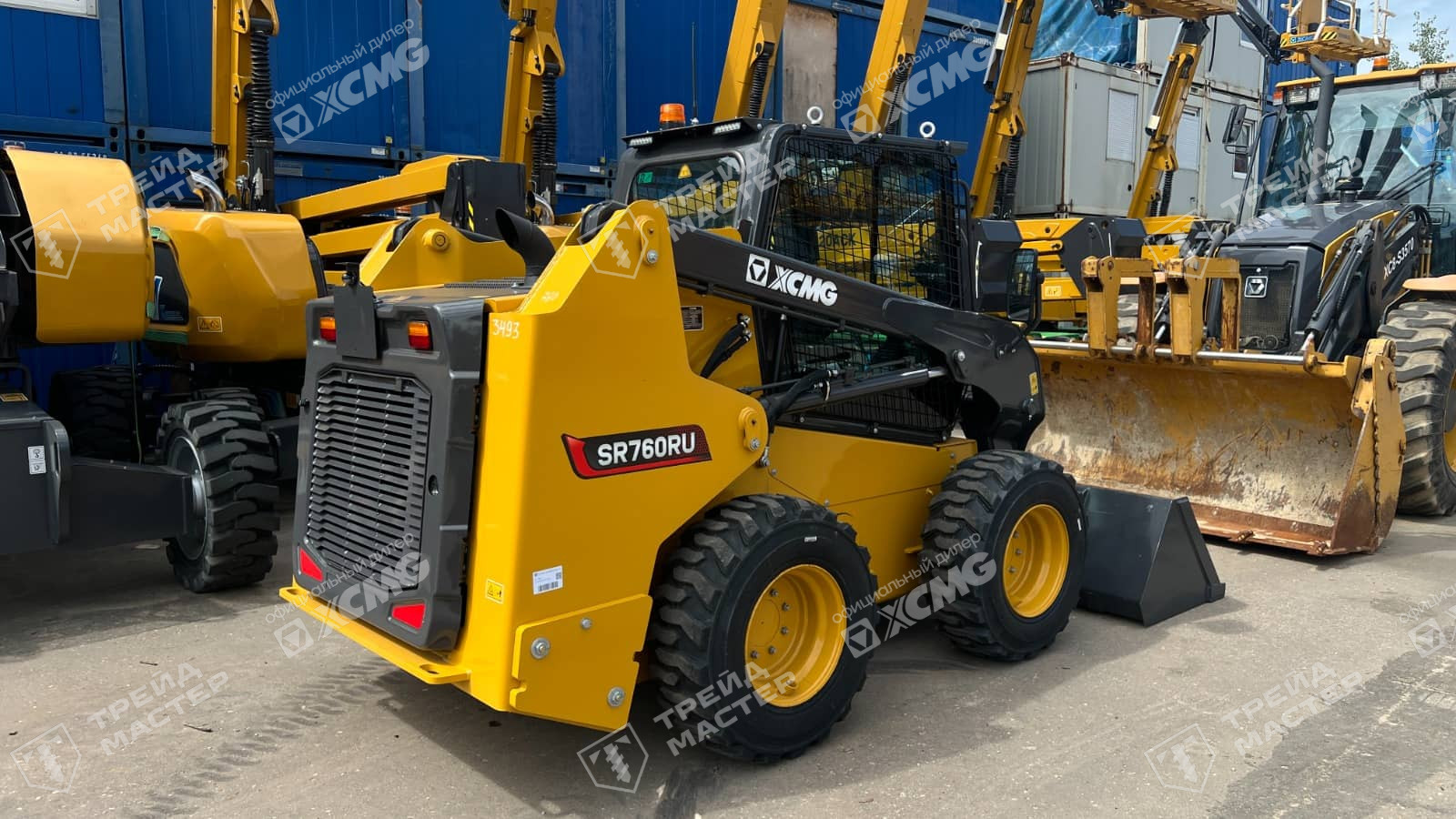 Мини-погрузчик XCMG SR760RU